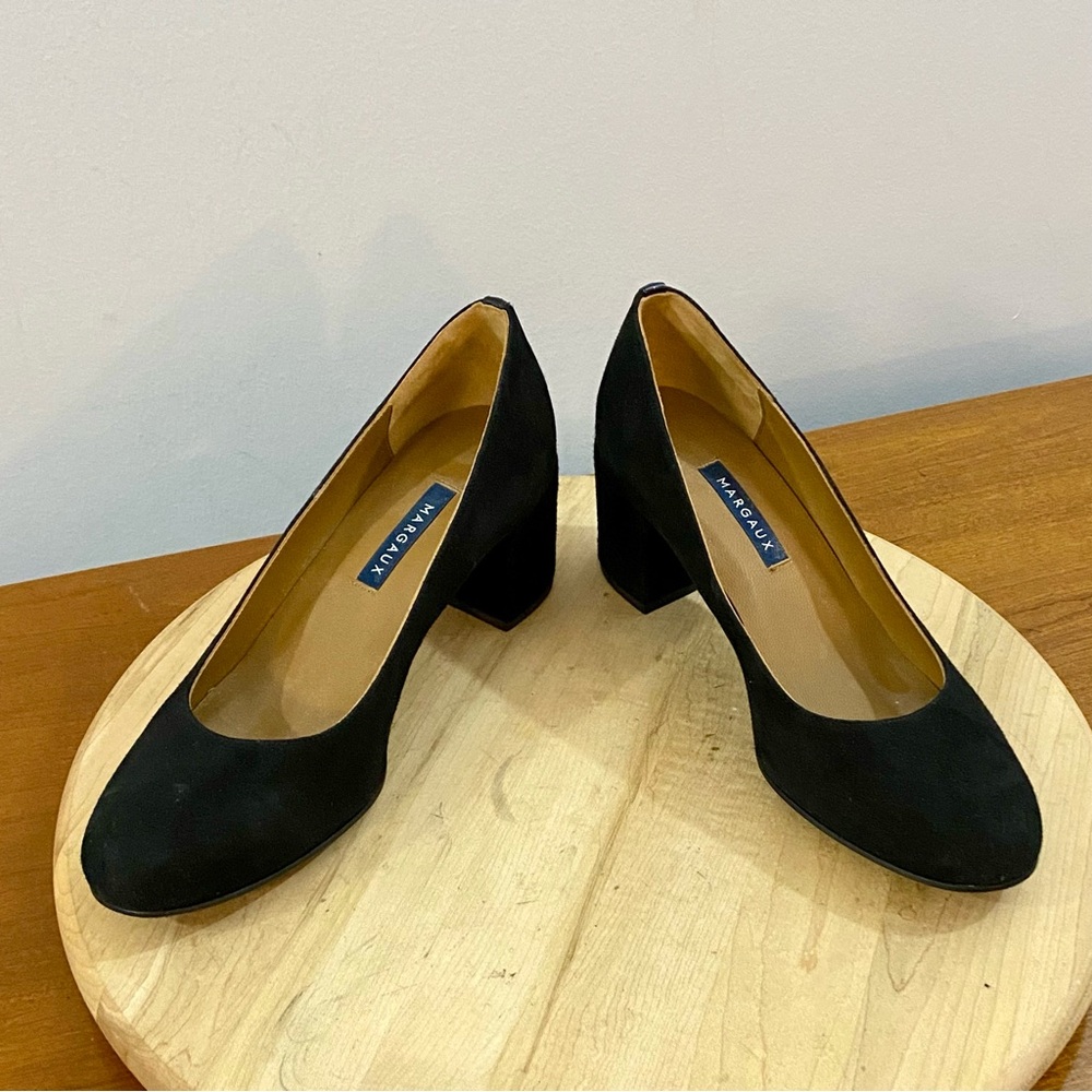 Margaux The Heel Black Suede Pumps Block Heel Almond Toe Work Office Sz 8 M - Picture 2 of 14